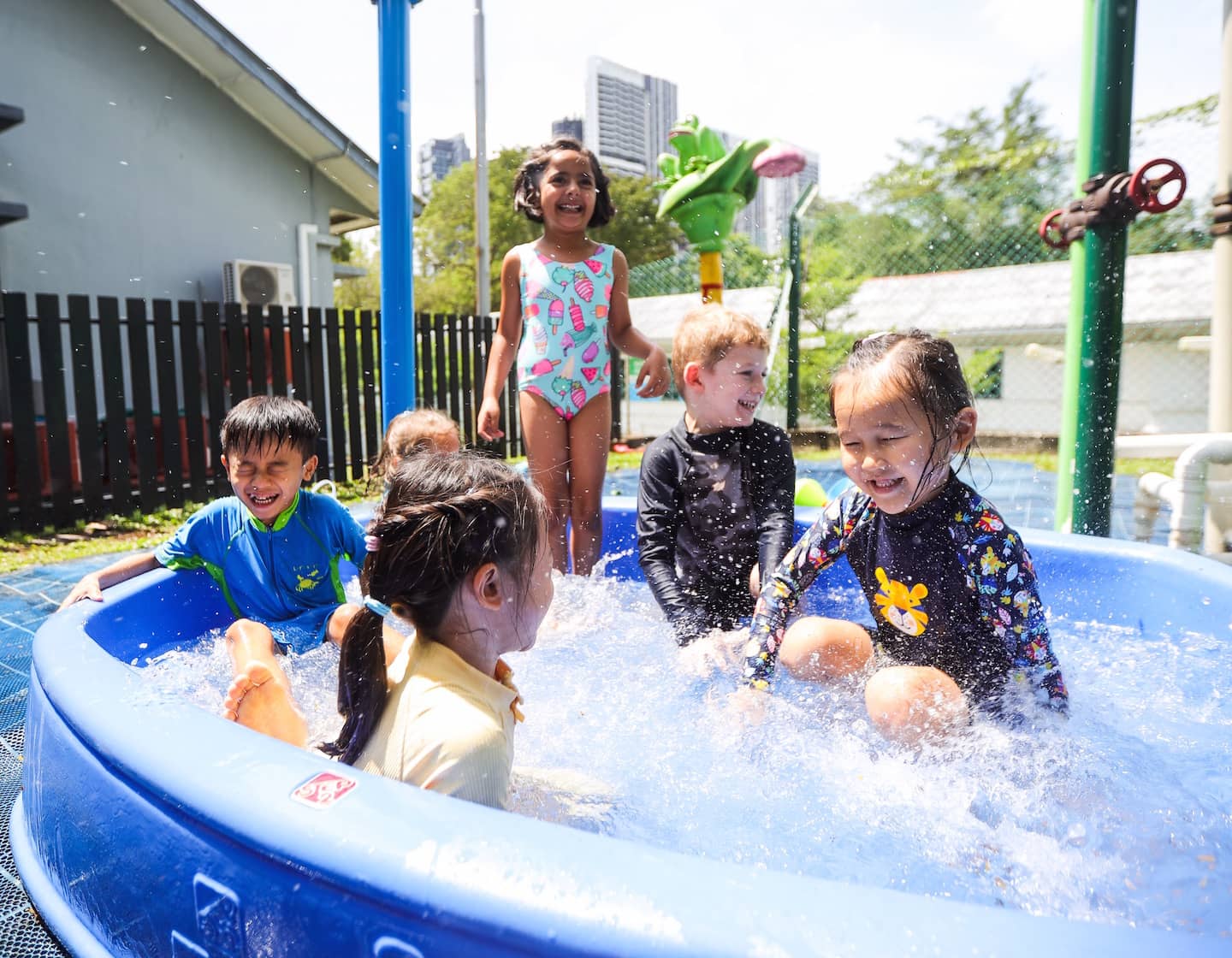 NOUVEAU Little Paddington Preschool Bartley : bilingue, jeux en plein air, sciences et arts créatifs (+ obtenez 1 600 $ de réduction sur les frais de scolarité !)