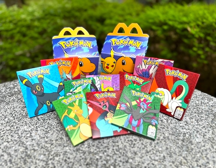 Obtenez ces cartes de commerce exclusives de Pokémon Dragon de McDonald's maintenant jusqu'au 26 mars