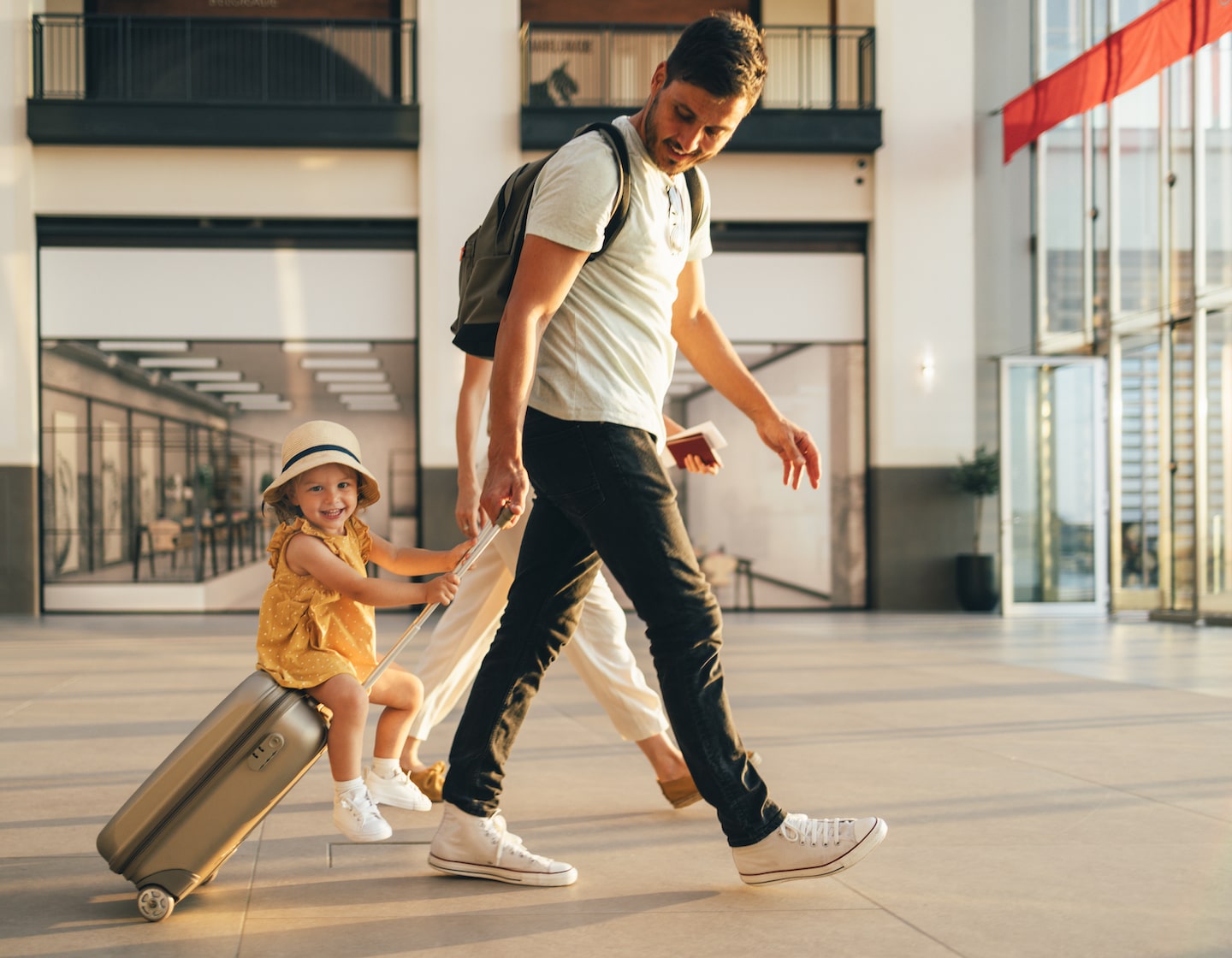 8 conseils pour aider les bébés et les tout-petits à surmonter le décalage horaire