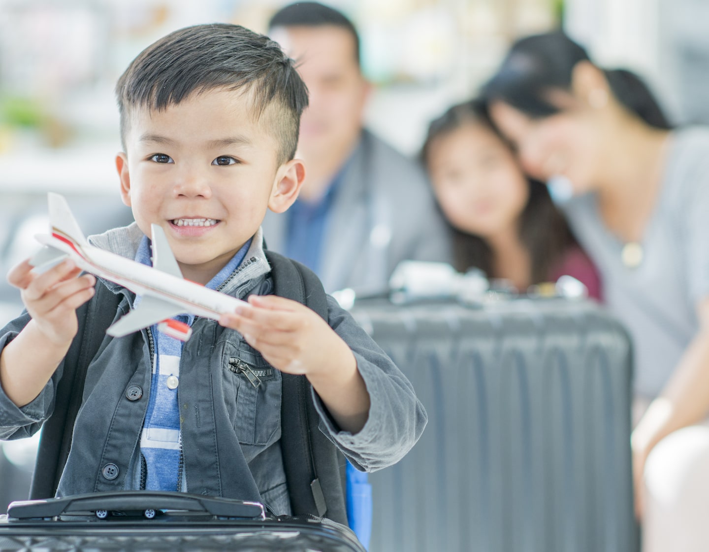 Naviguer dans HKIA : installations familiales à l'aéroport international de Hong Kong