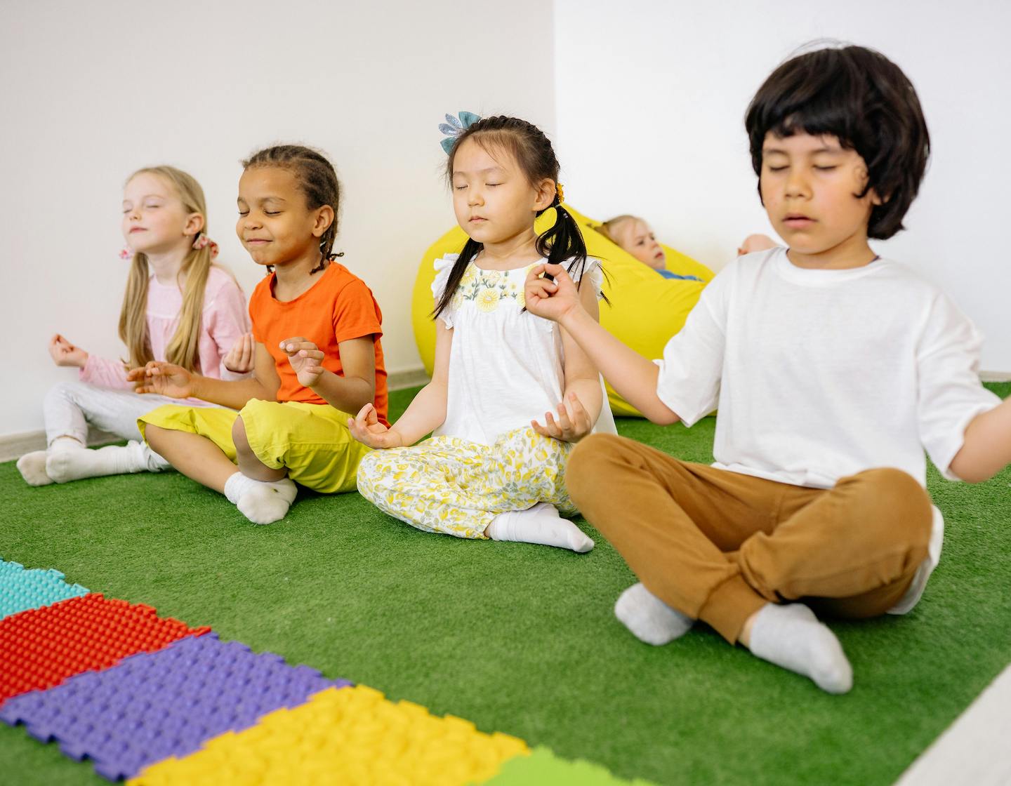 Les meilleurs cours de yoga pour enfants à Hong Kong