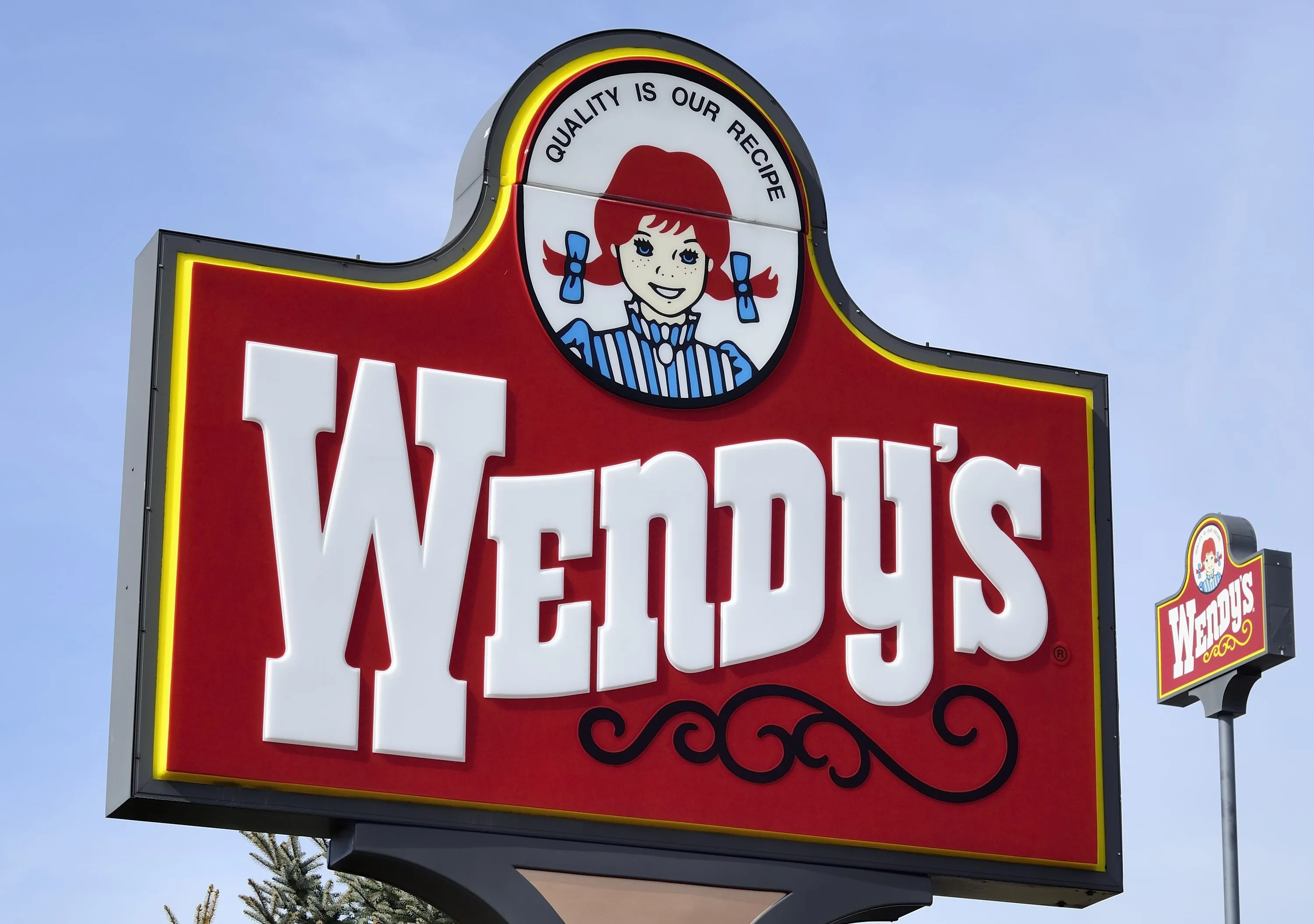 Offre Wendy's 2 pour 7 $ : nuggets épicés, hamburgers et plus encore : « Satisfaites à la fois votre faim et votre portefeuille ! »