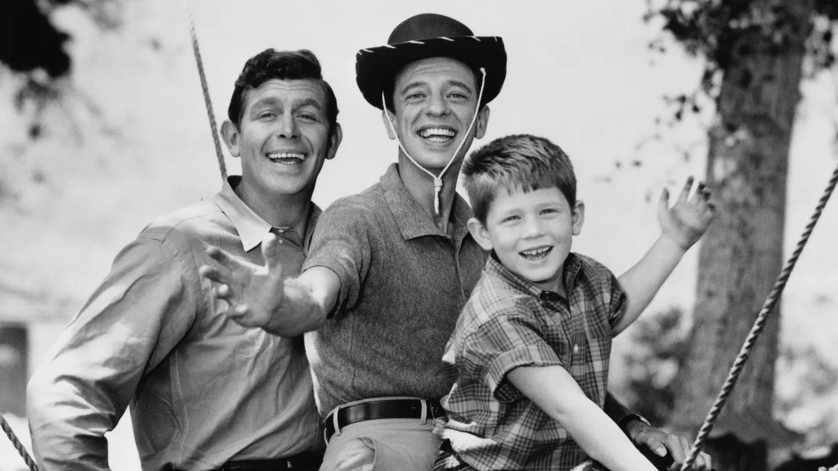 Ron Howard et Don Knotts étaient des cousins ?! Leur connexion choquante «Andy Griffith Show»