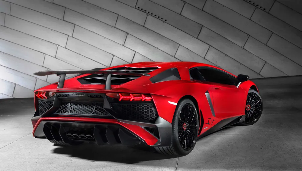 Lamborghini Aventador LP 750-4 Superveloce