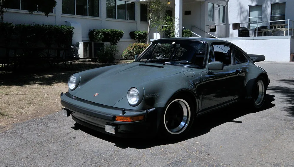 Porsche 930 Turbo Carrera 1976 : 1,95 million de dollars