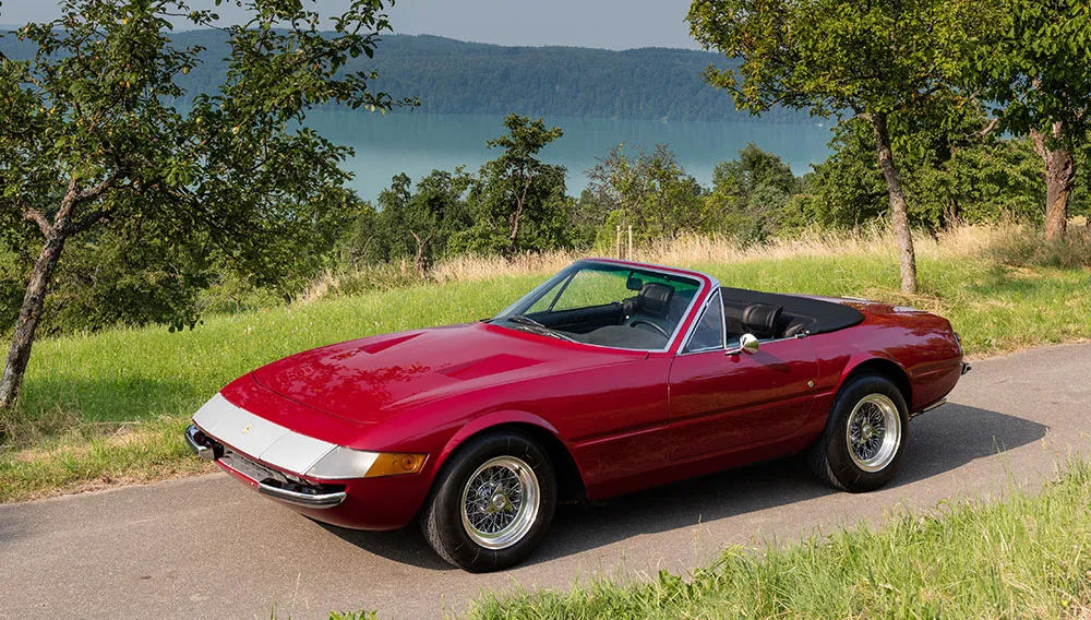 Ferrari 365 GTS/4 Daytona Spider 1971