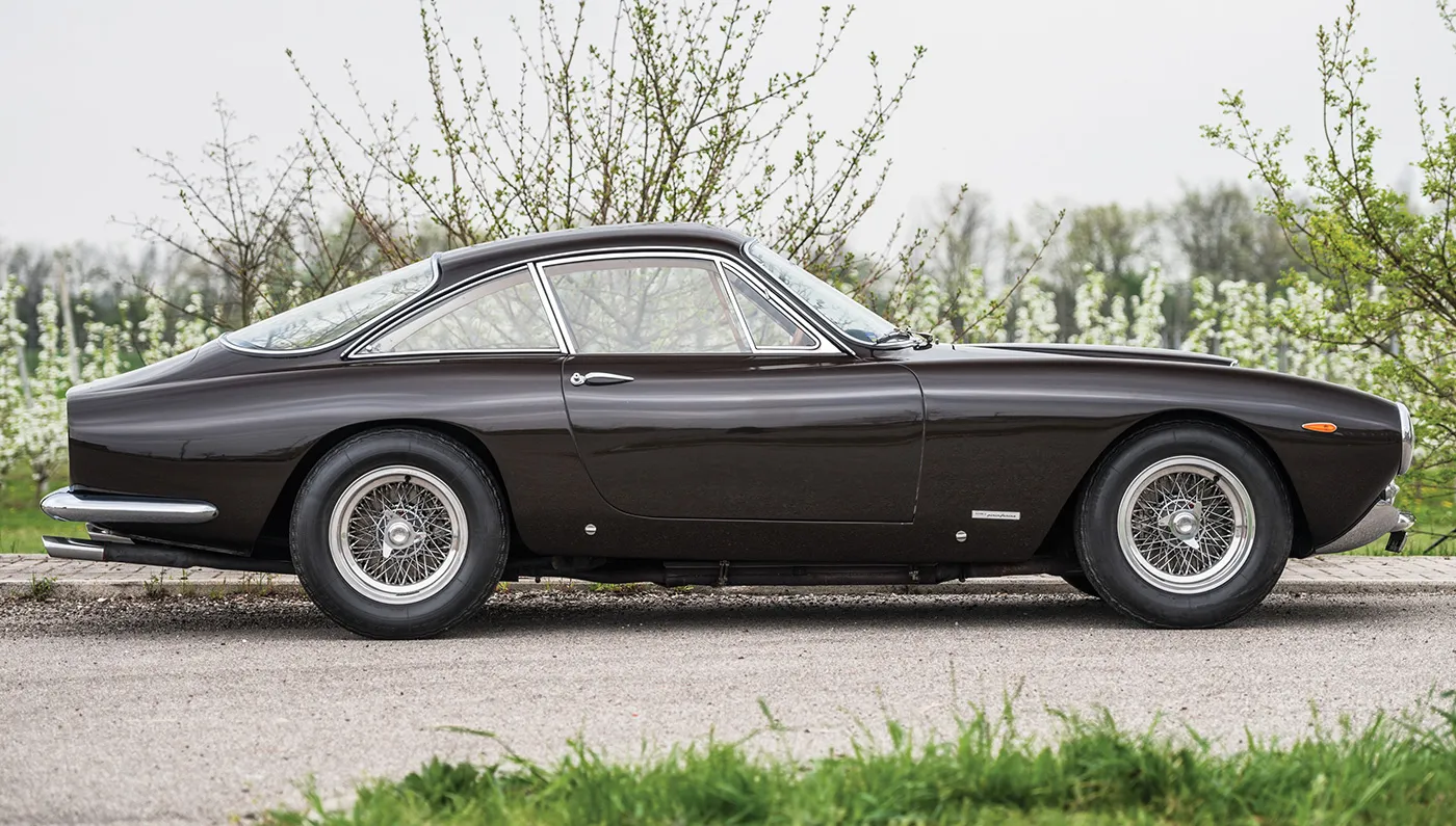 Ferrari 250 GT/L Berlinetta Lusso de 1964 par Scaglietti