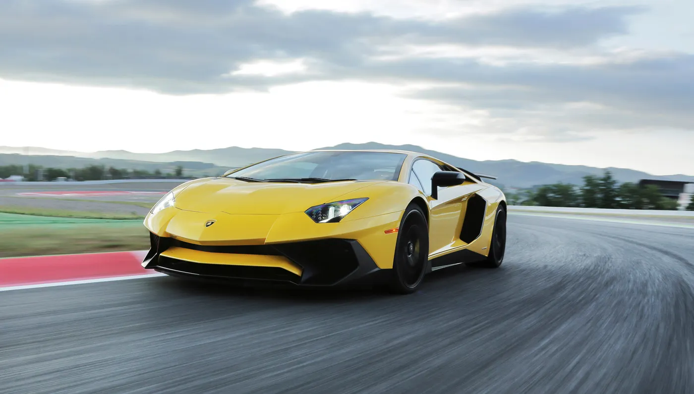 Lamborghini Aventador LP 750-4 Superveloce