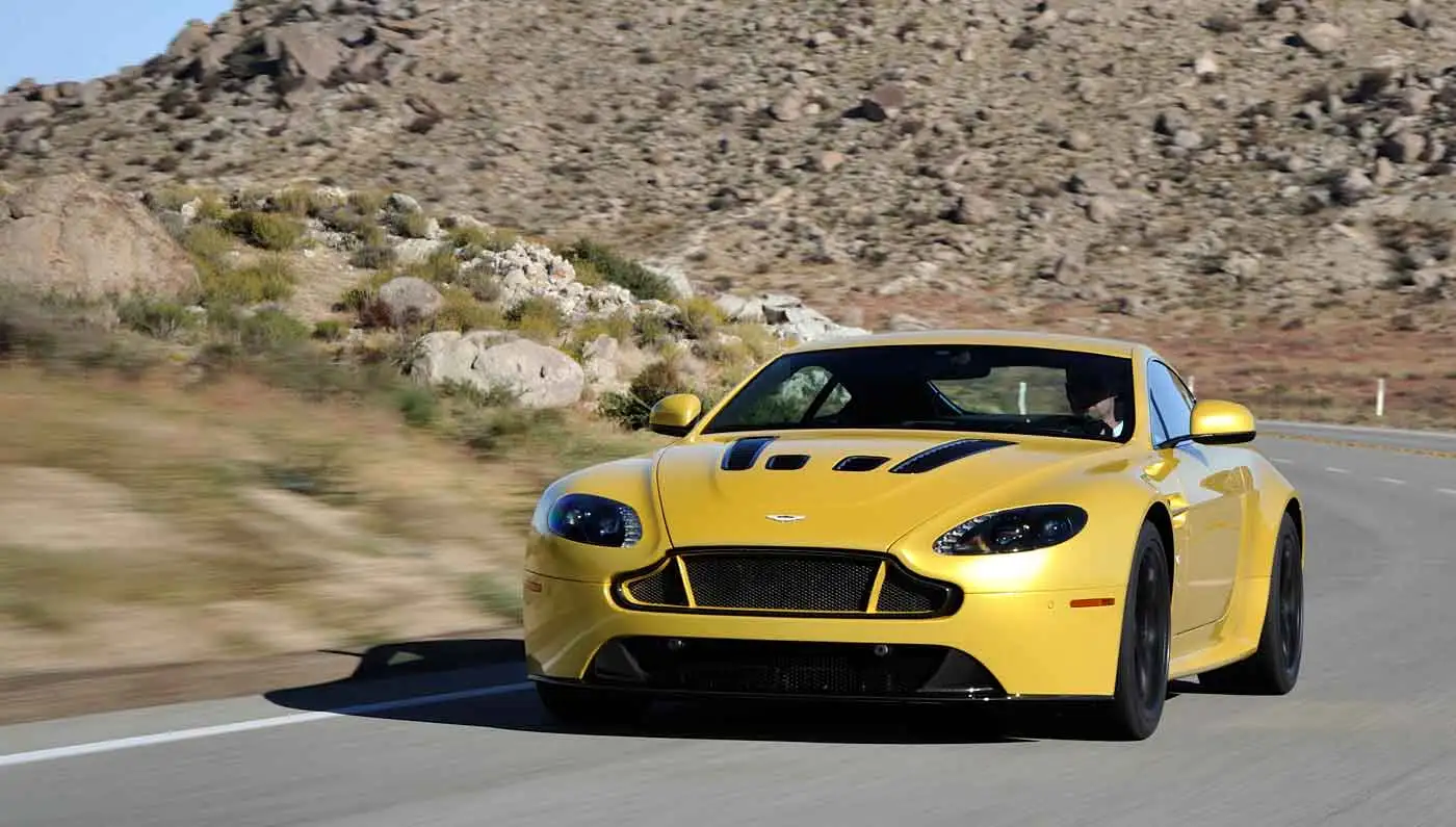 Aston Martin V12 Vantage S