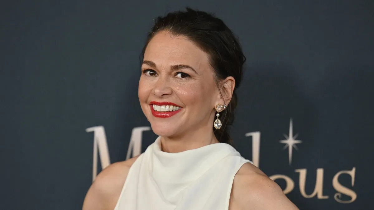 Sutton Foster pour jouer le rôle de Loretta Lynn dans l'adaptation de la fille de Broadway, ce que nous savons