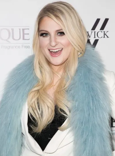 La trousse de maquillage Clinique de Meghan Trainor est arrivée